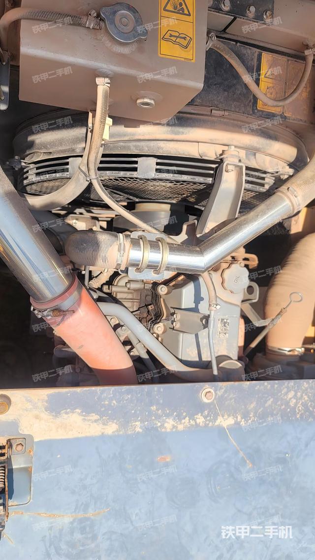 发动机整体俯视（整机外观）