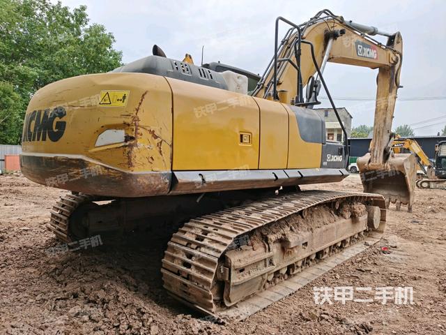 右后45(整機(jī)外觀) 右后45(整機(jī)外觀)