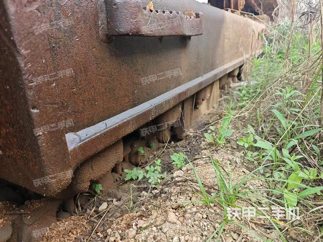 單側履帶整體（整機外觀）