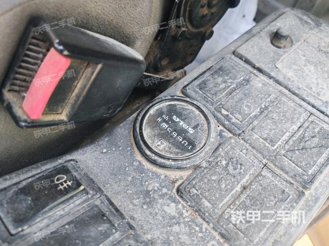小時表(駕駛室部分) 小時表(駕駛室部分)