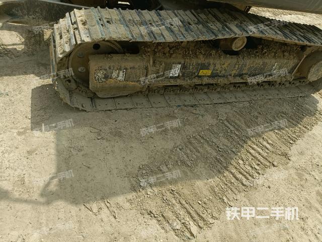 左側(cè)履帶整體?(行走機構(gòu)) 左側(cè)履帶整體?(行走機構(gòu))