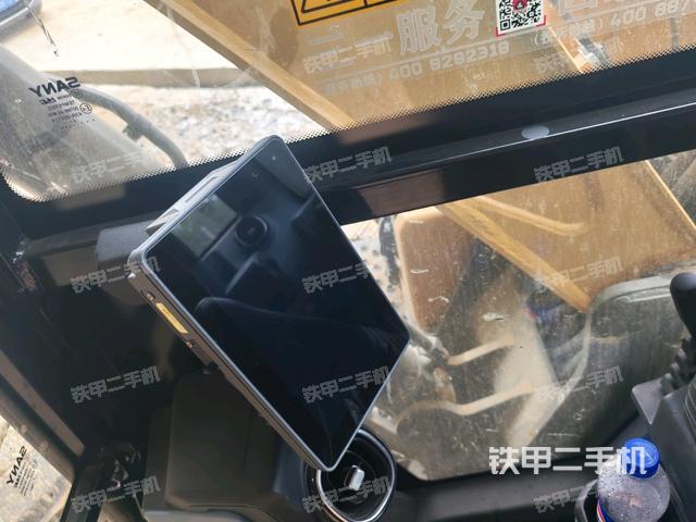 座椅左側(cè)控制臺/音響/含左手柄（駕駛室部分）