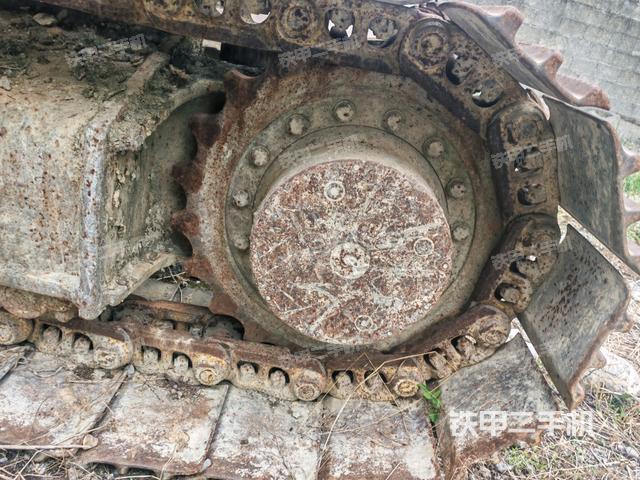 左驅(qū)動(dòng)輪(行走機(jī)構(gòu)) 左驅(qū)動(dòng)輪(行走機(jī)構(gòu))