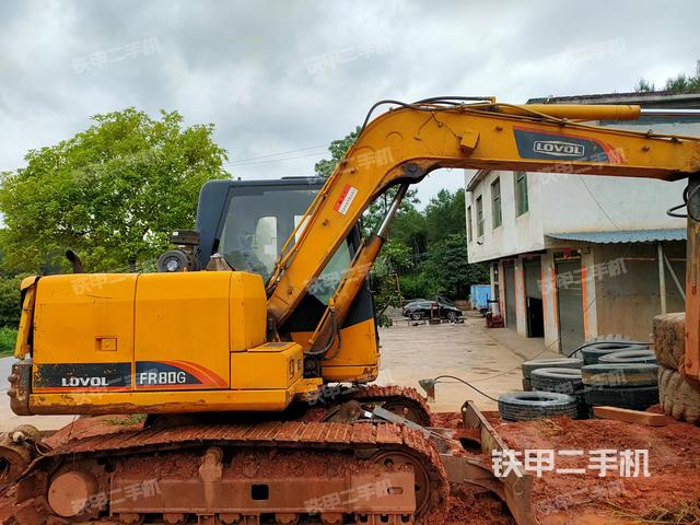 雷沃重工FR80E挖掘機(jī)