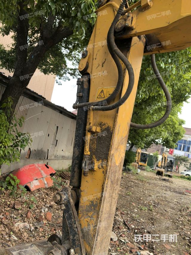 小臂整體右前（工作和回轉(zhuǎn)裝置）