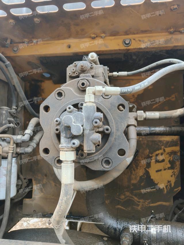 液压泵室（大件舱室）