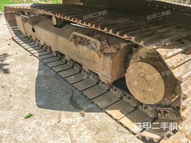 左側(cè)履帶整體?(行走機構(gòu)) 左側(cè)履帶整體?(行走機構(gòu))