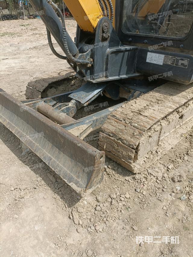 大臂根部 斜(工作和回转装置) 大臂根部 斜(工作和回转装置)