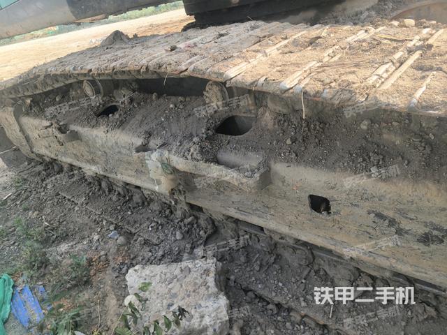 右驱动轮(行走机构) 右驱动轮(行走机构)