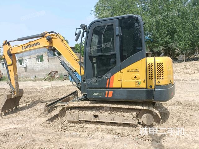 左后45(整机外观) 左后45(整机外观)