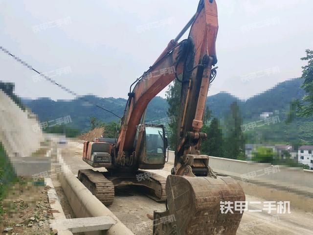 右前45(整機外觀) 右前45(整機外觀)