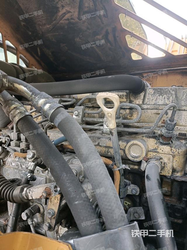 發(fā)動(dòng)機(jī)室(上車部件) 發(fā)動(dòng)機(jī)室(上車部件)