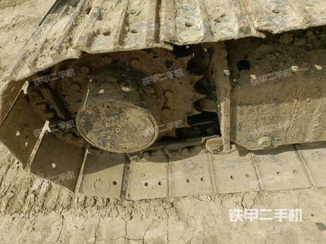 右驅(qū)動輪(行走機構(gòu)) 右驅(qū)動輪(行走機構(gòu))