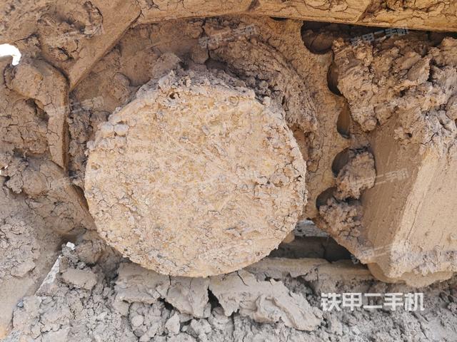 右驅(qū)動(dòng)輪(行走機(jī)構(gòu)) 右驅(qū)動(dòng)輪(行走機(jī)構(gòu))