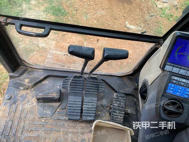 小时表(驾驶室部分) 小时表(驾驶室部分)