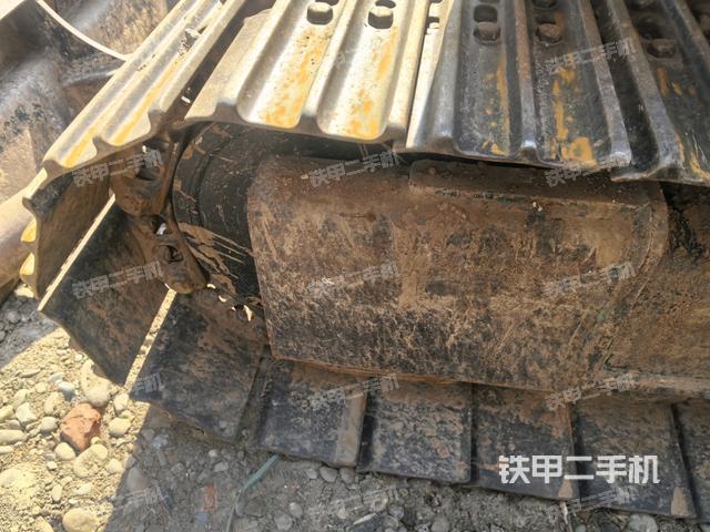 左側(cè)行走馬達(dá)蓋板(行走機(jī)構(gòu)) 左側(cè)行走馬達(dá)蓋板(行走機(jī)構(gòu))