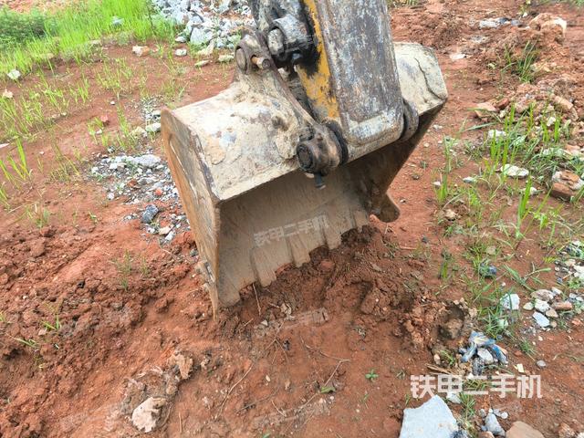 大臂根部 斜(工作和回转装置) 大臂根部 斜(工作和回转装置)