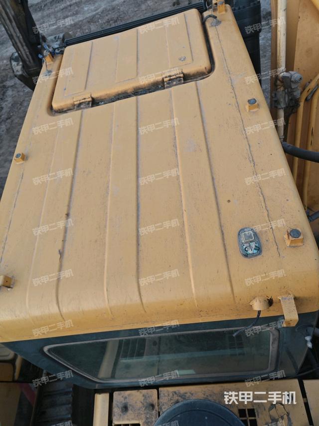 駕駛室頂部俯視(上車部件) 駕駛室頂部俯視(上車部件)