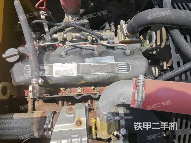 發(fā)動(dòng)機(jī)室(上車部件) 發(fā)動(dòng)機(jī)室(上車部件)