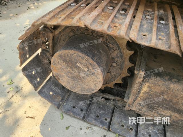 右驅(qū)動(dòng)輪(行走機(jī)構(gòu)) 右驅(qū)動(dòng)輪(行走機(jī)構(gòu))