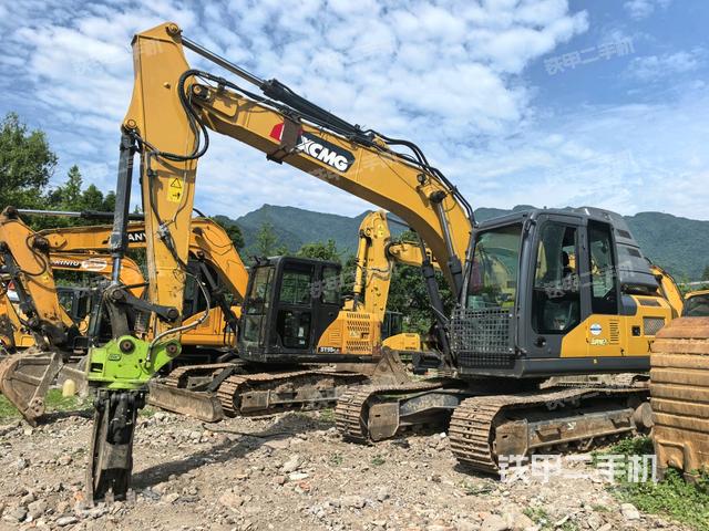 徐工XE135D挖掘機(jī)