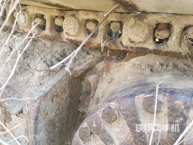 左侧行走马达盖板（行走机构）