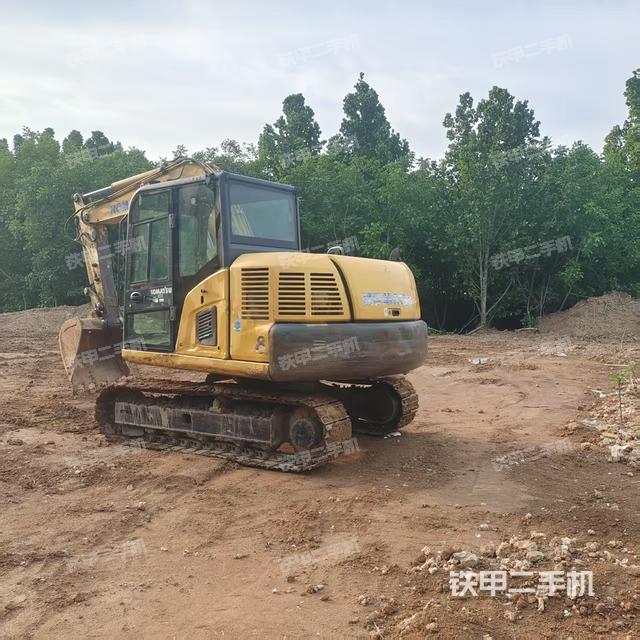 整機(jī)右后45°(整機(jī)外觀) 整機(jī)右后45°(整機(jī)外觀)