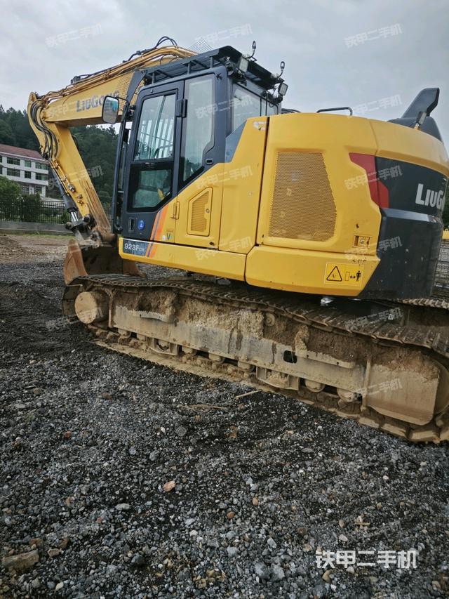柳工CLG923D挖掘機