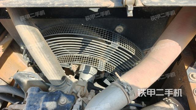 水箱+風(fēng)扇特寫(上車部件) 水箱+風(fēng)扇特寫(上車部件)