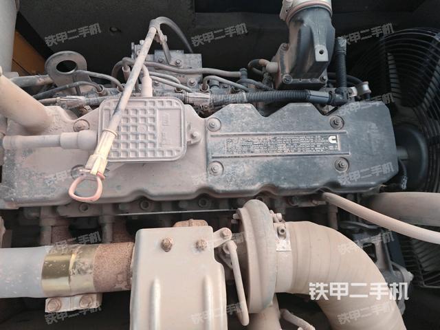 氣門室蓋螺絲特寫(上車部件) 氣門室蓋螺絲特寫(上車部件)