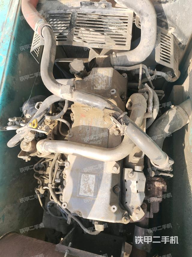 發(fā)動機室(上車部件) 發(fā)動機室(上車部件)