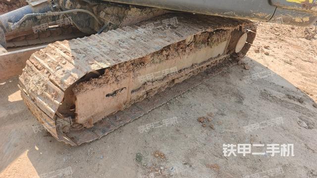 左側(cè)履帶整體?（行走機構(gòu)）