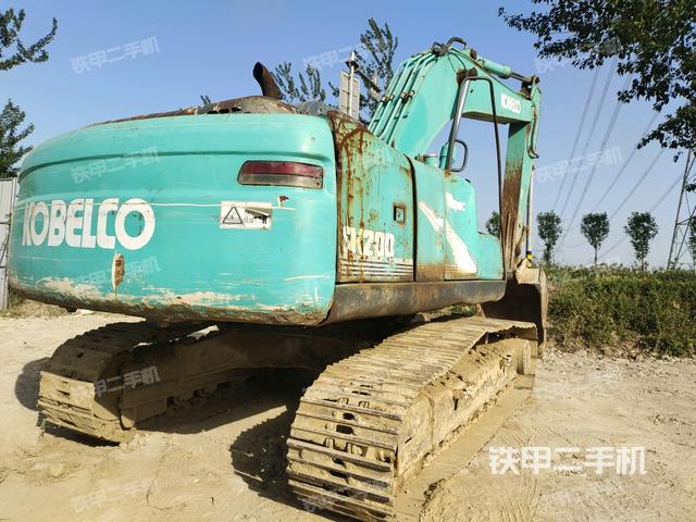 右后45(整機外觀) 右后45(整機外觀)