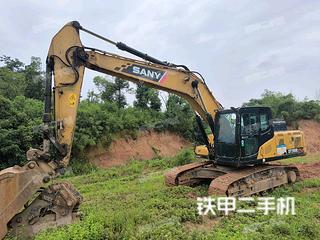 三一重工SY205C挖掘机实拍图片