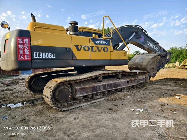 整機(jī)右后45°（整機(jī)外觀）