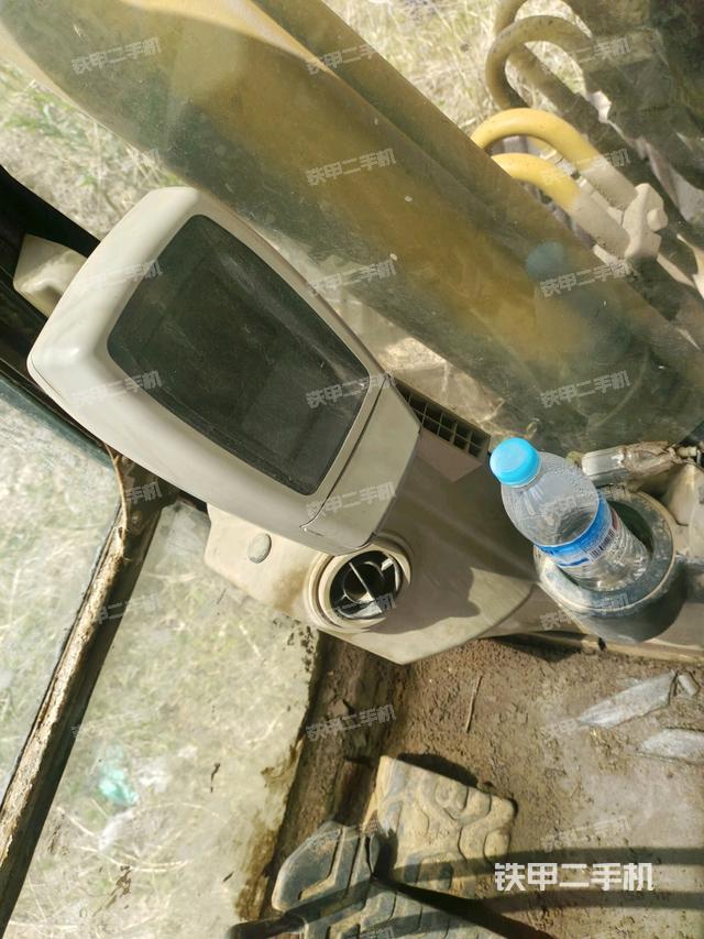 显示屏 （驾驶室部分）