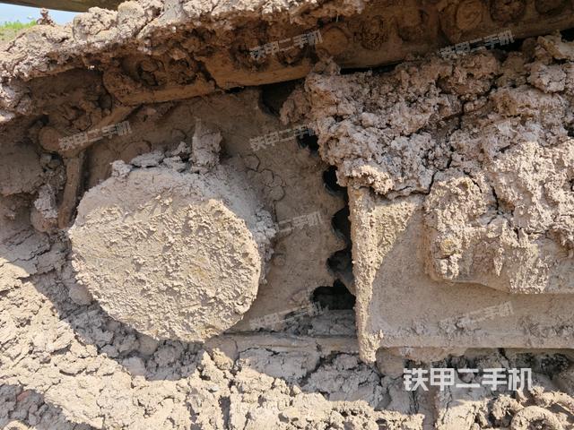 左驱动轮(行走机构) 左驱动轮(行走机构)