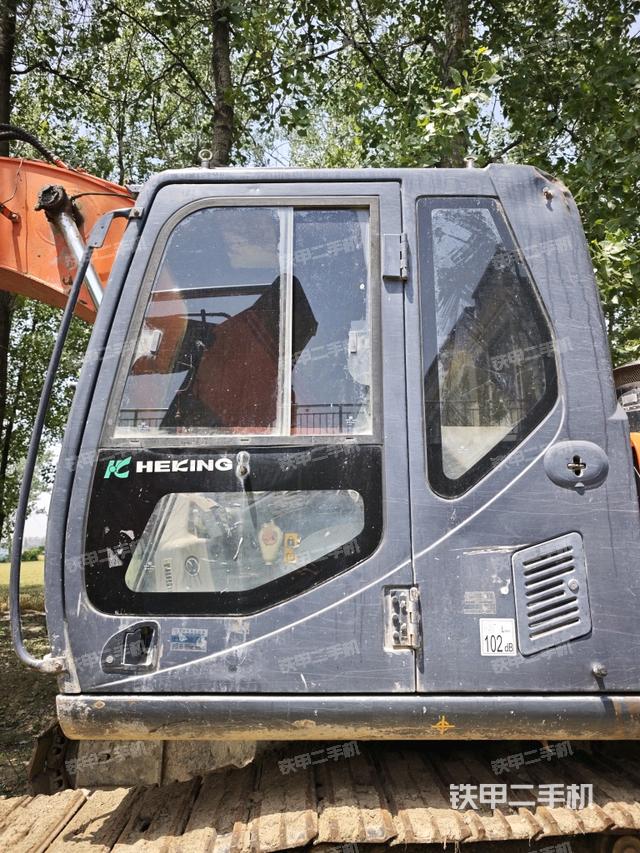 駕駛室正側(cè)（駕駛室部分）