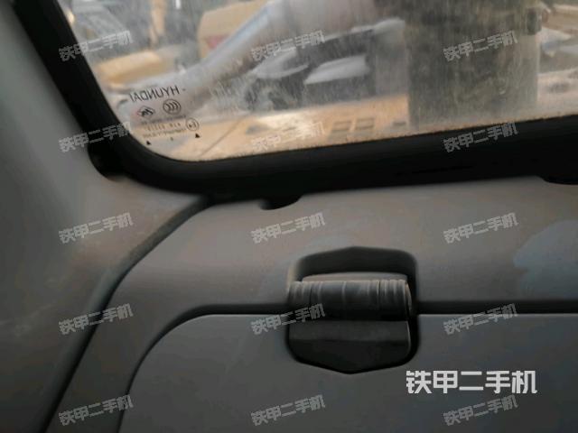 后窗玻璃角標(biāo)(駕駛室部分) 后窗玻璃角標(biāo)(駕駛室部分)