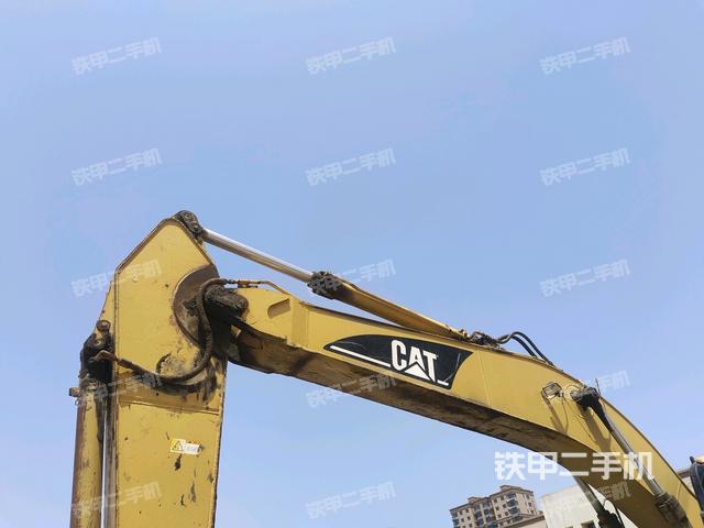 大臂整体 右侧（工作和回转装置）