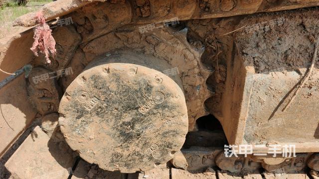 右驅(qū)動(dòng)輪(行走機(jī)構(gòu)) 右驅(qū)動(dòng)輪(行走機(jī)構(gòu))