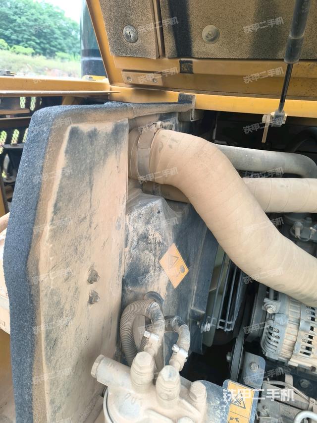 水箱+风扇特写(上车部件) 水箱+风扇特写(上车部件)