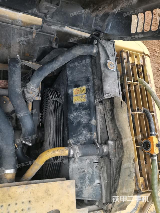 水箱+风扇特写(上车部件) 水箱+风扇特写(上车部件)