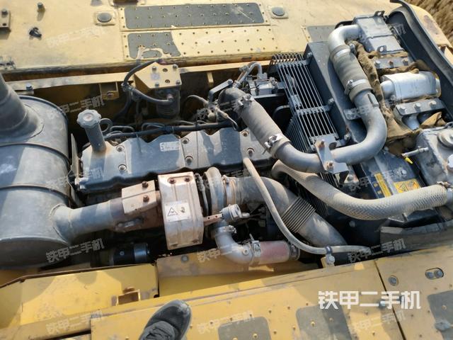 發(fā)動機(jī)整體俯視（整機(jī)外觀）