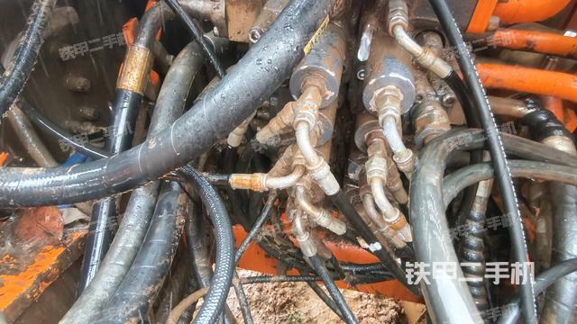 分配阀(上车部件) 分配阀(上车部件)