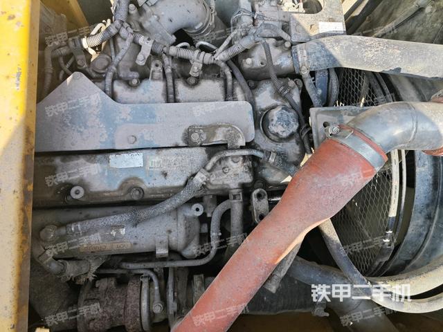 增压器特写(上车部件) 增压器特写(上车部件)