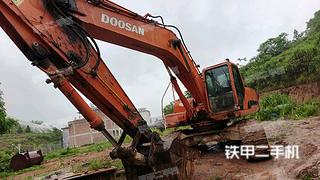 大宇DH300LC-V挖掘機(jī)實拍圖片