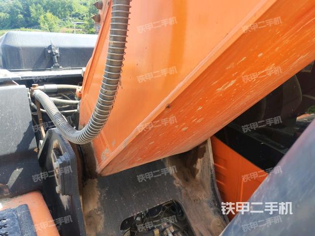 大臂根部 斜视（工作和回转装置）