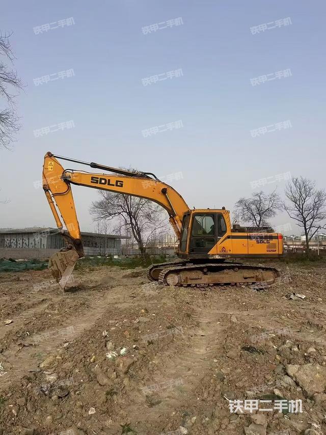 山東臨工E6250F挖掘機