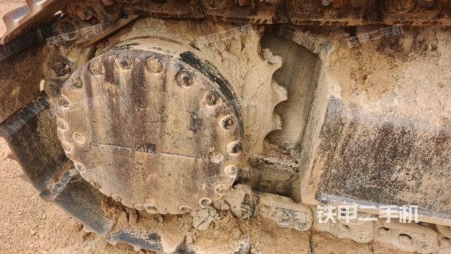左驅(qū)動(dòng)輪(行走機(jī)構(gòu)) 左驅(qū)動(dòng)輪(行走機(jī)構(gòu))